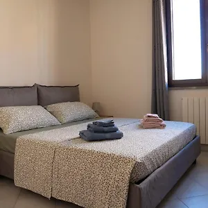 Apartment Casa Le Corti, Livorno