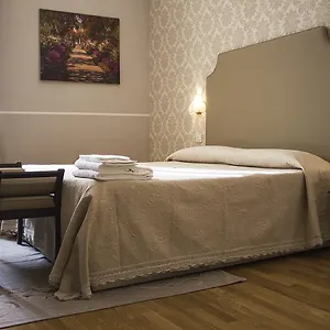 3* Hotel Navy